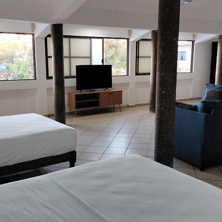 Don Luis Hostal - Sucursal Galeana - Теколутла Екстериор снимка